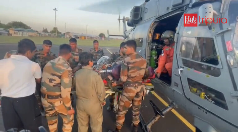 IAF helicopter rescues stranded mountaineers in dramatic operation