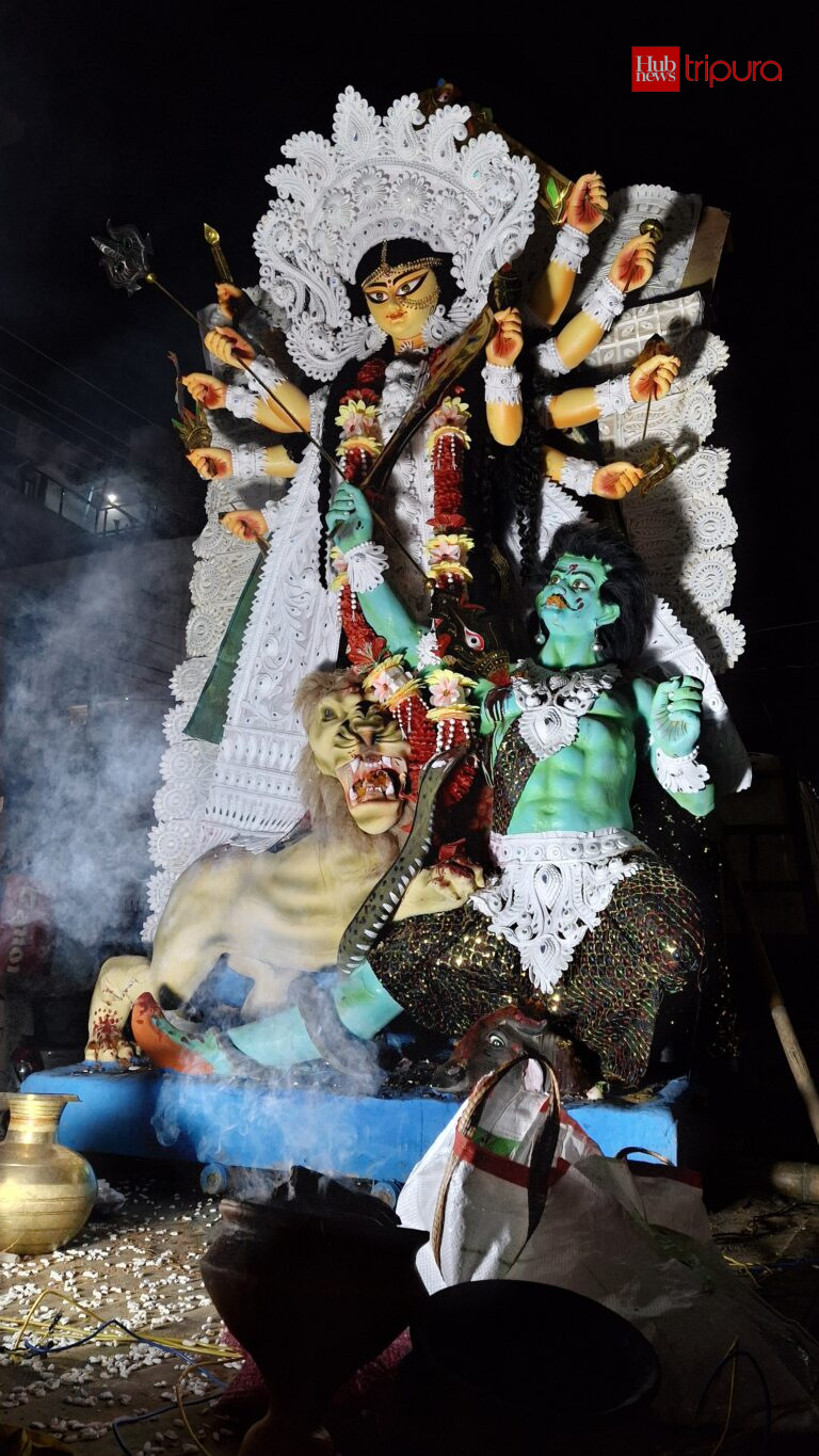 Durga Puja carnival ‘Mayer Gomon 2024’ concludes with vibrant procession in Agartala